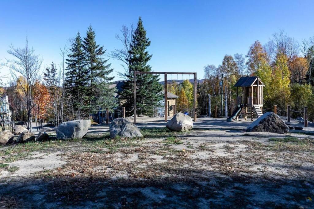 Mont-Blanc Ski Inout Condo W Pool Beach Access Saint-Faustin Esterno foto